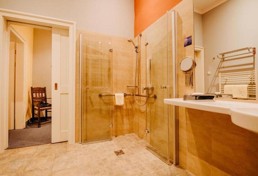 주니어 스위트, Schloß Gehrden