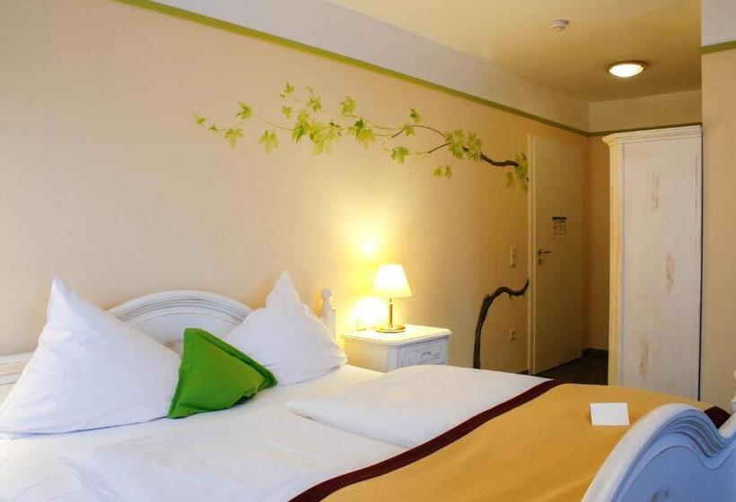 스탠다드 룸, Speeter