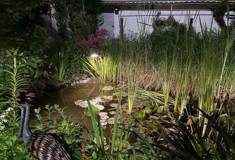 스탠다드 룸, Unterfeldhaus