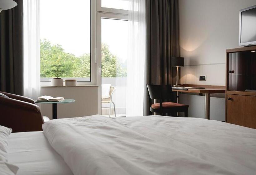 Номер Премиум, Vierjahreszeiten Am Seilersee