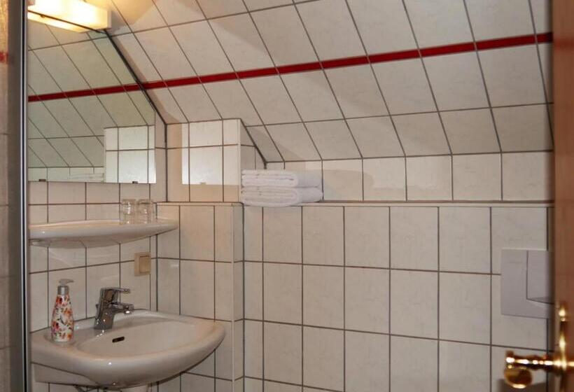 غرفة قياسية مزوَّدة بشُرفة, Waldschlösschen Brotterode