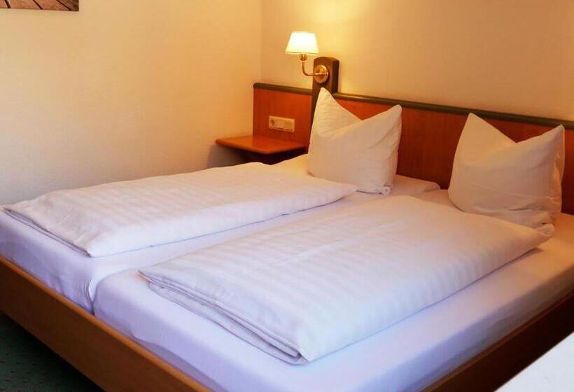 غرفة قياسية مزوَّدة بشُرفة, Waldschlösschen Brotterode