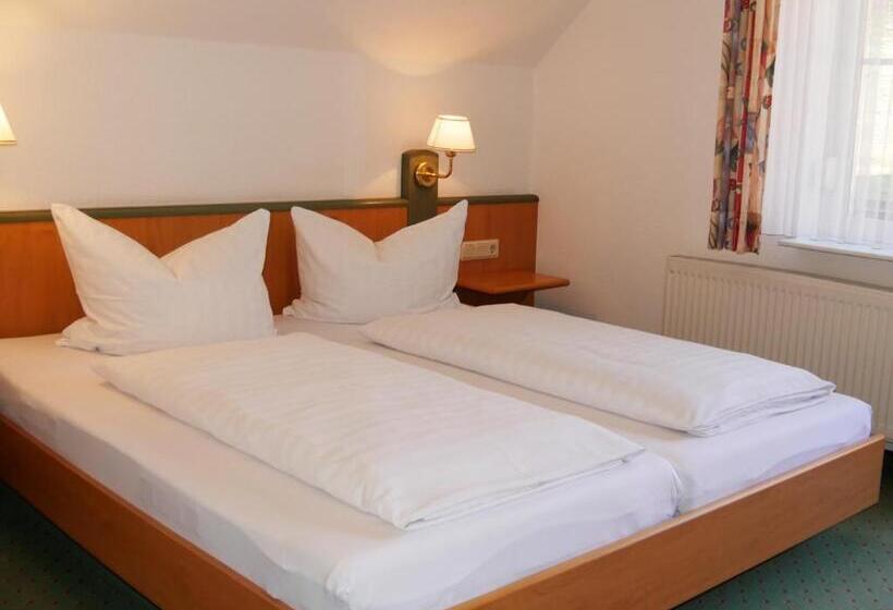 غرفة قياسية مزوَّدة بشُرفة, Waldschlösschen Brotterode