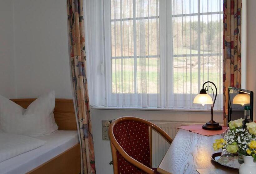 غرفة قياسية لذوى الاحتياجات الخاصة, Waldschlösschen Brotterode