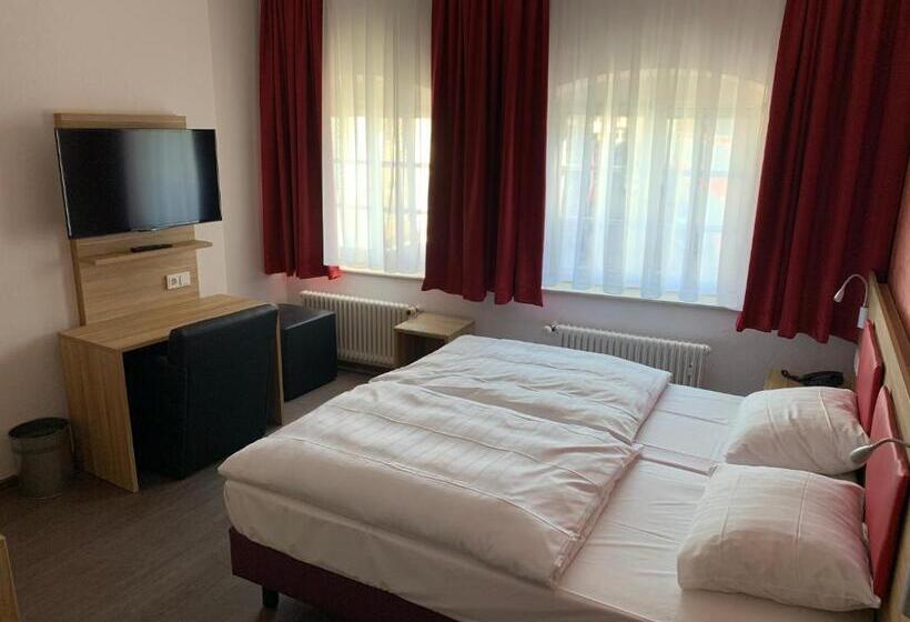 Номер Стандарт, Well Garni