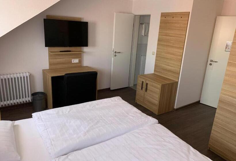 Номер Комфорт Индивидуальный, Well Garni