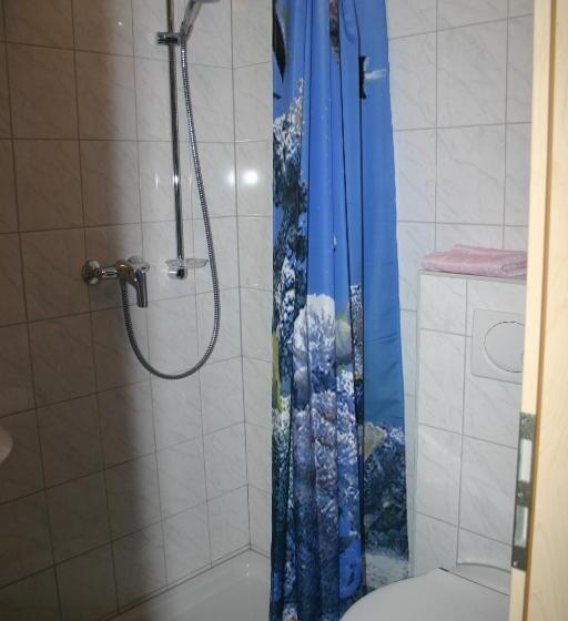 스탠다드 트리플 룸, Gasthof Zum Stausee