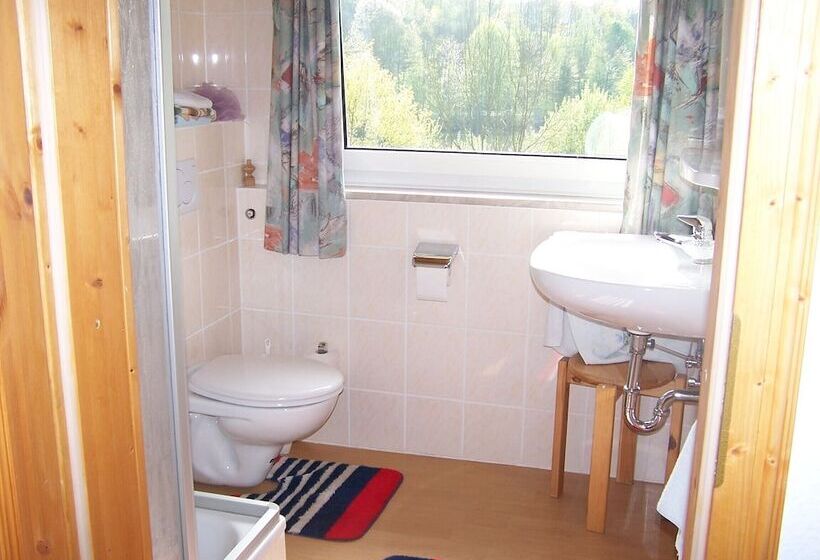 4인용 스탠다드 룸, Gasthof Zum Stausee