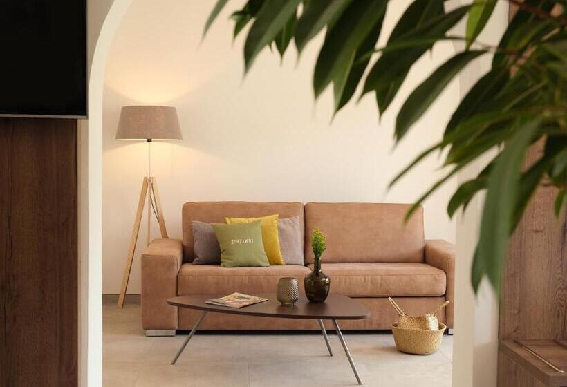 테라스 스위트, 2theimat   Hotel & Restaurant