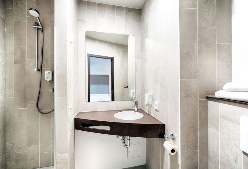 Номер Стандарт, B&b Hotel Stuttgart Neckarhafen