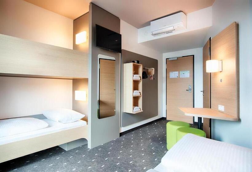 패밀리 룸, B&b Hotel Stuttgart Neckarhafen