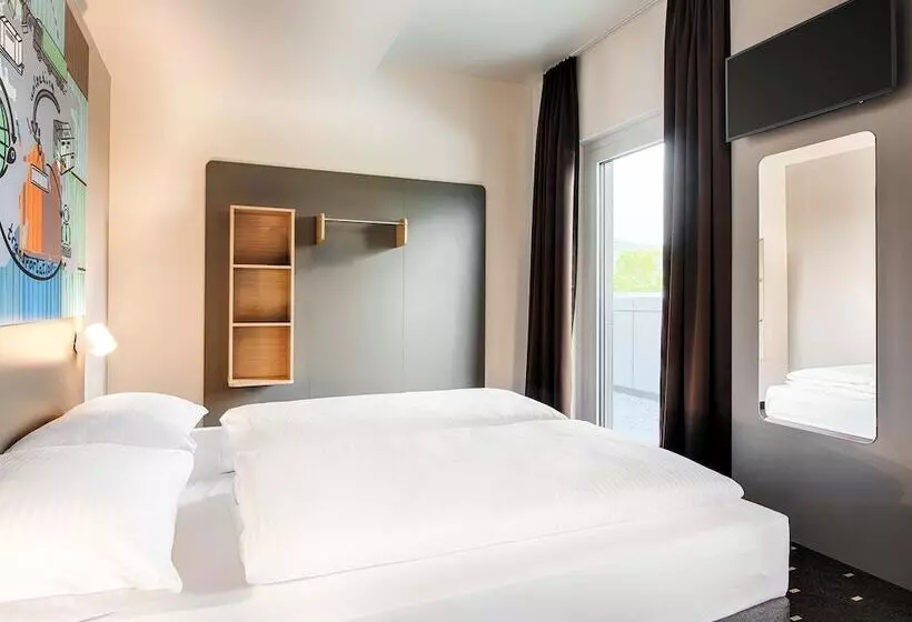 Standard-huone, B&b Hotel Stuttgart Neckarhafen