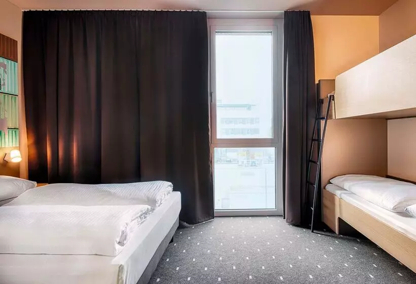 Perhehuone, B&b Hotel Stuttgart Neckarhafen