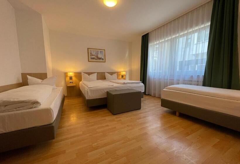 Семейный Номер, Hafner Hotel  Apartment