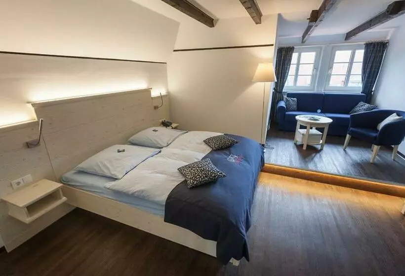 Standard-huone, Altes Land