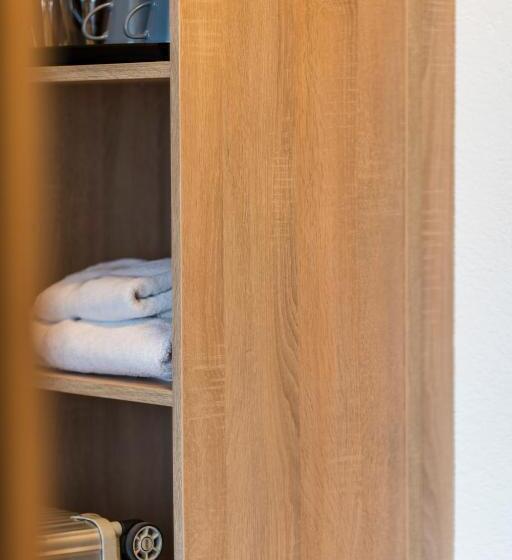 חדר סופריור עם מרפסת, 2places Side