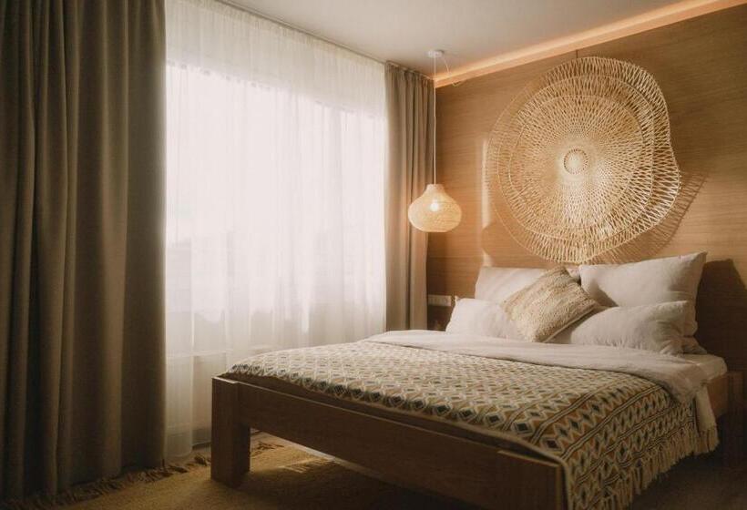 סוויטת סופריור, 2places Side