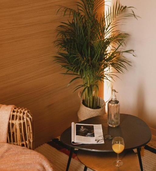 חדר סופריור לשלושה, 2places Side