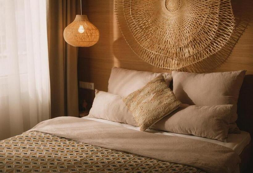 חדר משפתחתי סופריור, 2places Side