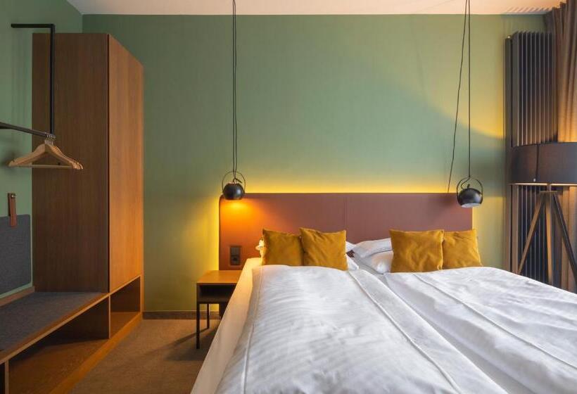 标准间, Domizil Tübingen