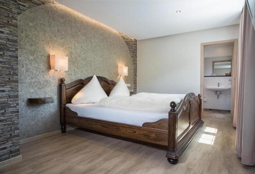 舒适型房间, Filla Andre