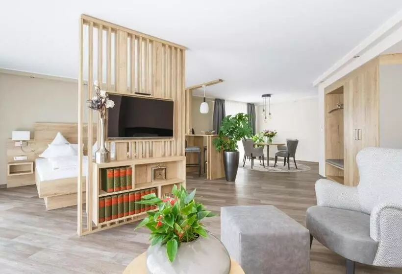 Standard-studio Parveke, Forsthaus Grüna Betreiber Gmbh
