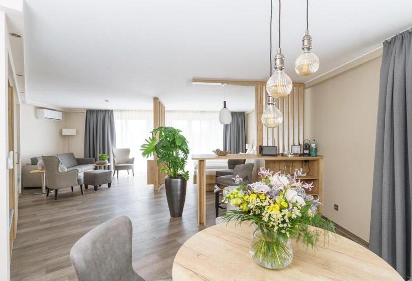 إستديو قياسى مزود بشرفة, Forsthaus Grüna Betreiber Gmbh