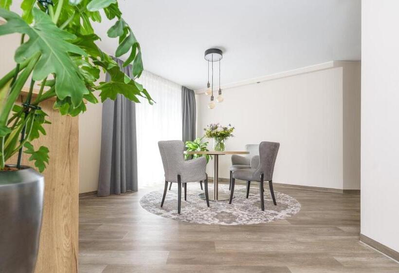 إستديو قياسى مزود بشرفة, Forsthaus Grüna Betreiber Gmbh