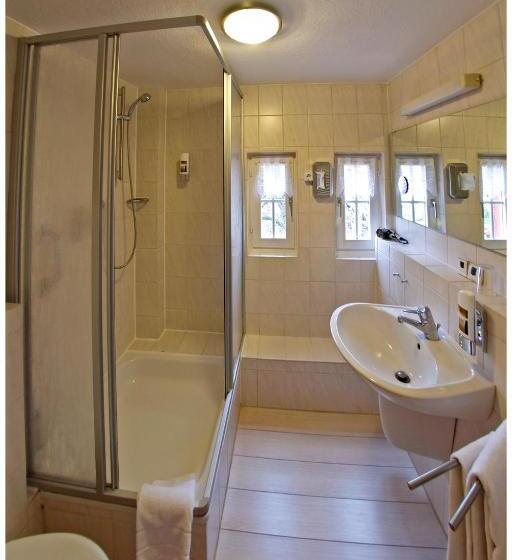 اتاق استاندارد یک نفره, Gasthaus Zum Ochsen