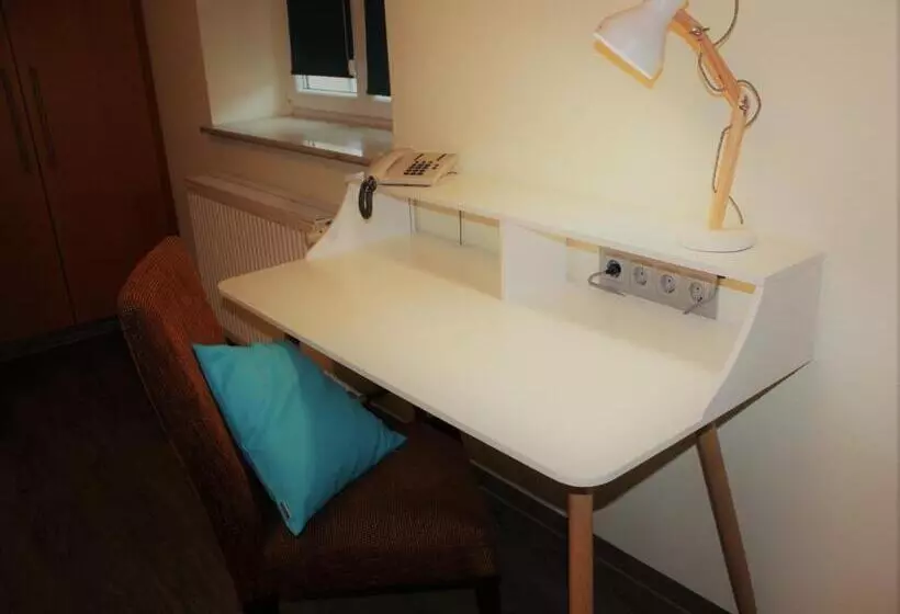 スタンダードルーム, Germersheimer Hof