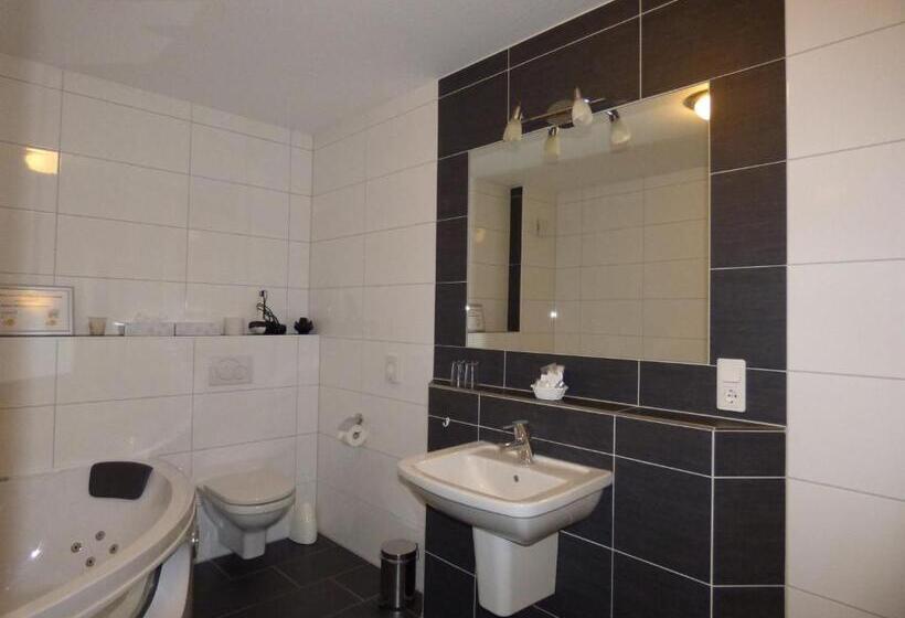 Полулюкс, Haus Am See Haselünne