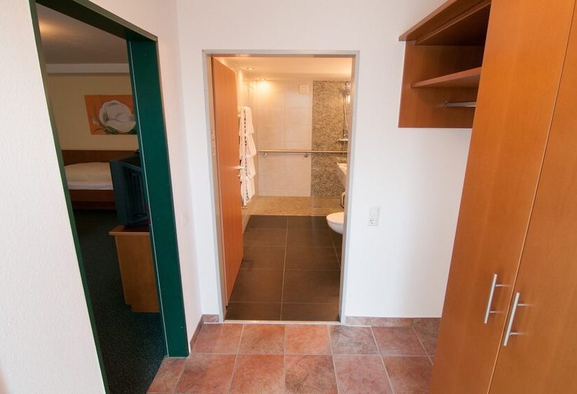 身障者適用スタンダードルーム, Hellers Krug