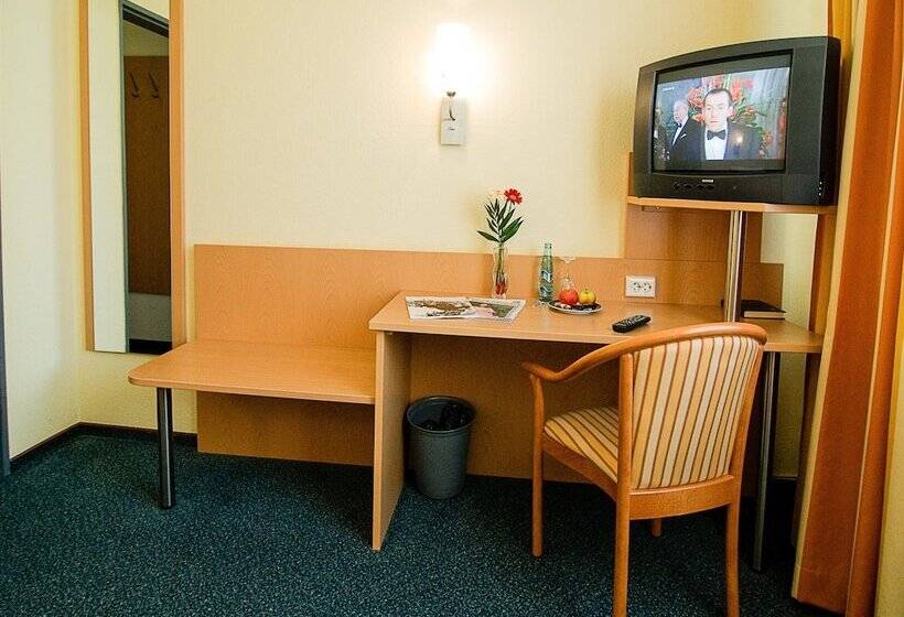 スタンダードルーム, Hellers Krug