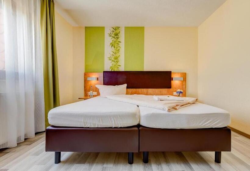 غرفة قياسية فردية, Landhotel Küffner