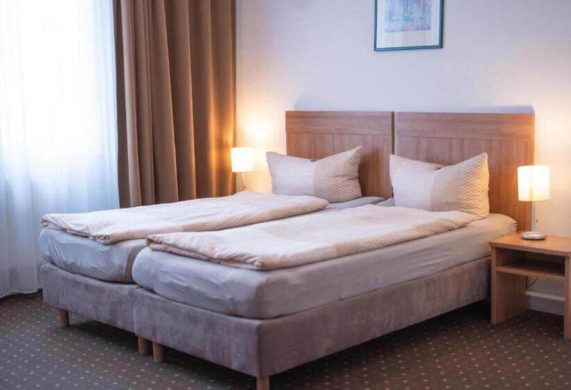 标准间, Pension Am Heusteig