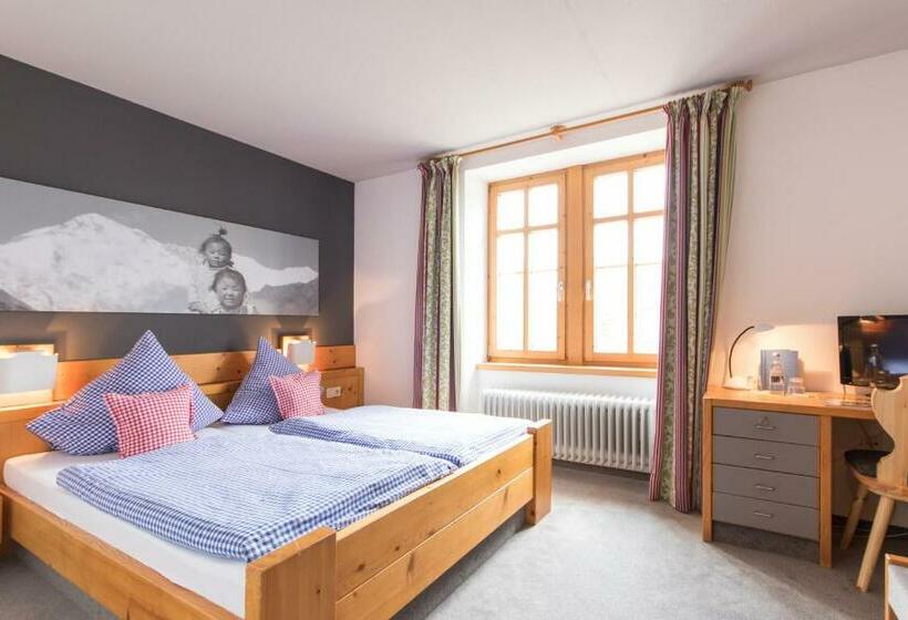 חדר סטנדרט, Posthorn