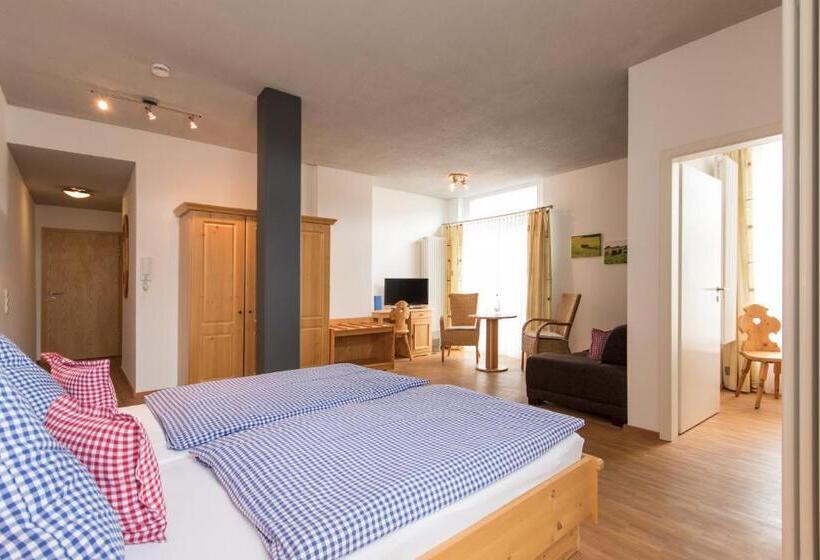 חדר קומפורט, Posthorn