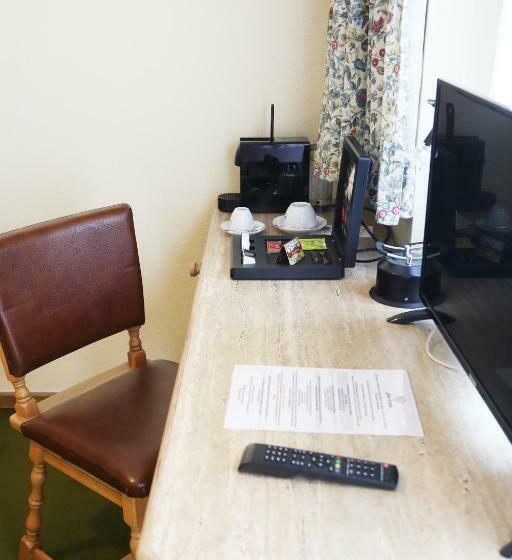 标准单人间, Restaurant Adler Stube