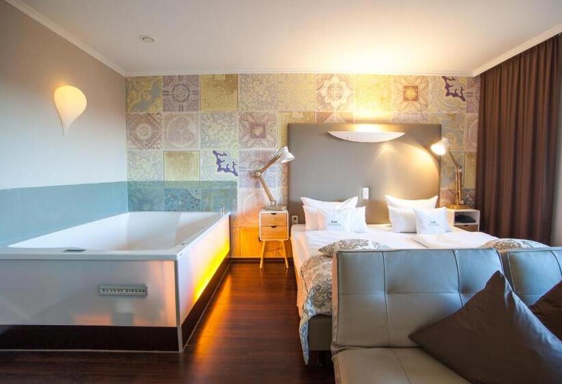 سوییت جونیور, Retro Design