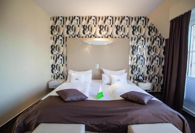 اتاق خانوادگی, Retro Design