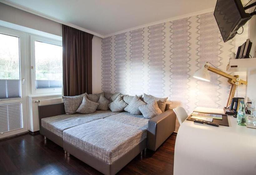 سوئیت راحتی, Retro Design