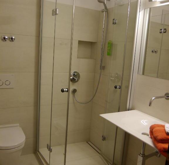 舒适型单人间, Und Gutsgaststätte Rappenhof