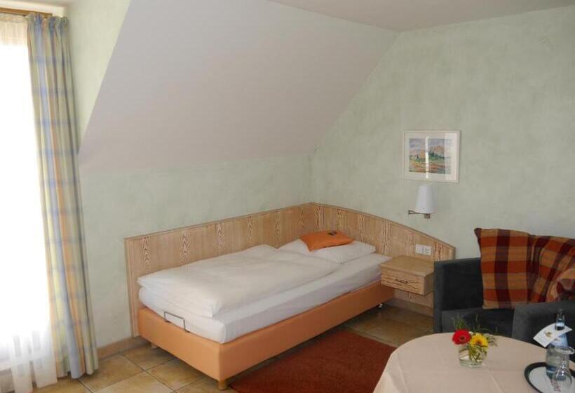 舒适型单人间, Und Gutsgaststätte Rappenhof