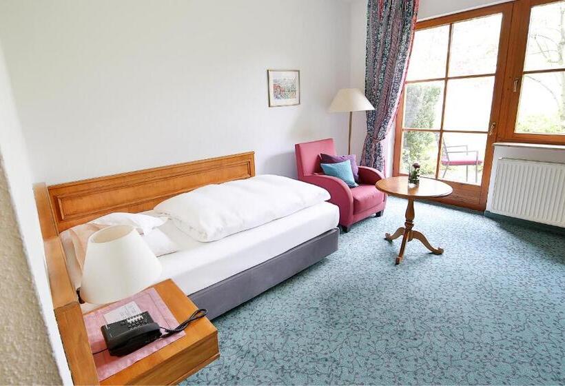 舒适型单人间, Und Gutsgaststätte Rappenhof