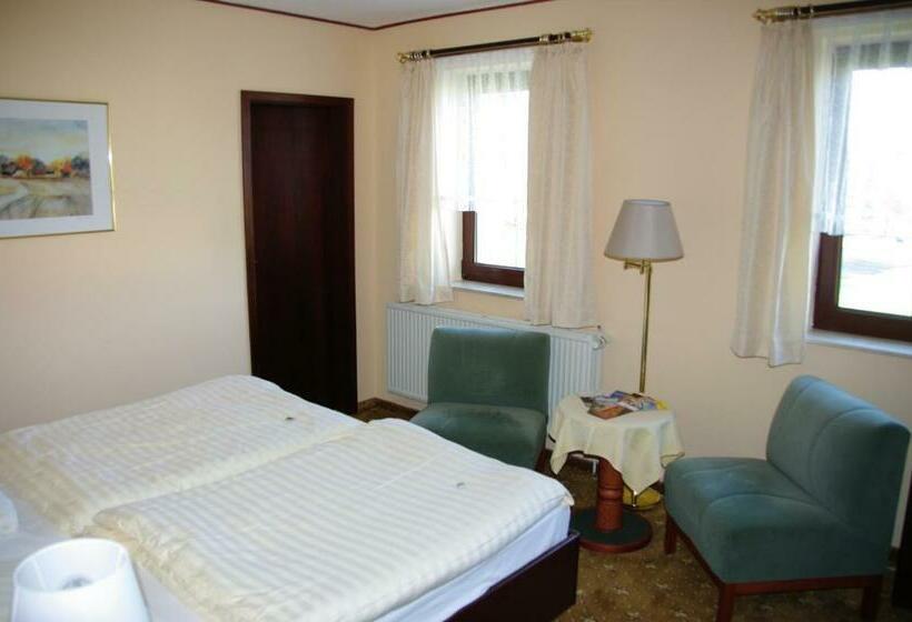 Номер Стандарт, Landhotel Goldener Löwe Mit Pension Am Taurastein