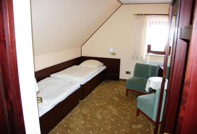 Номер Стандарт, Landhotel Goldener Löwe Mit Pension Am Taurastein