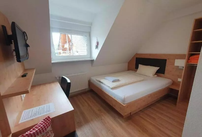 Standard Yhden Hengen Huone, Gasthof Hotel Zum Rebstock