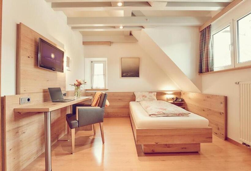 اتاق استاندارد یک نفره, Landgasthof Zur Sonne