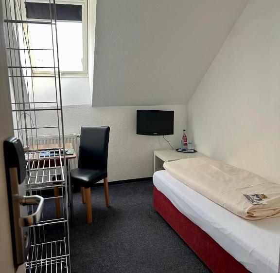 기본 룸 공용 욕실, Residenz