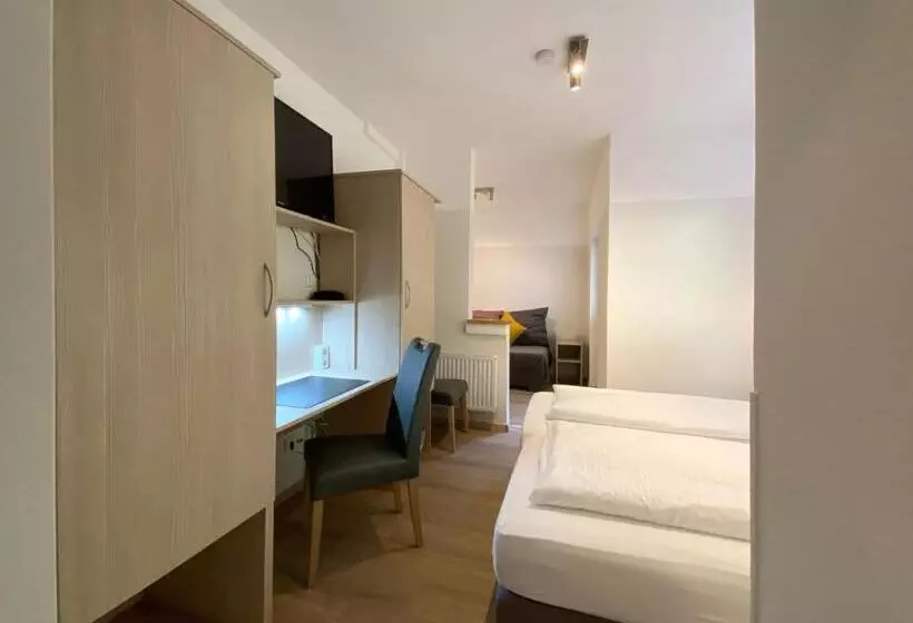 バルコニー付きスタンダードステューディオ, Also Hotel An Der Hardt